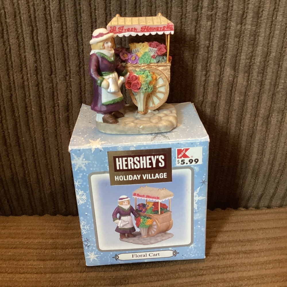 Hershey’s Holiday Village FLORAL CART 2001 in ORIGINAL BOX